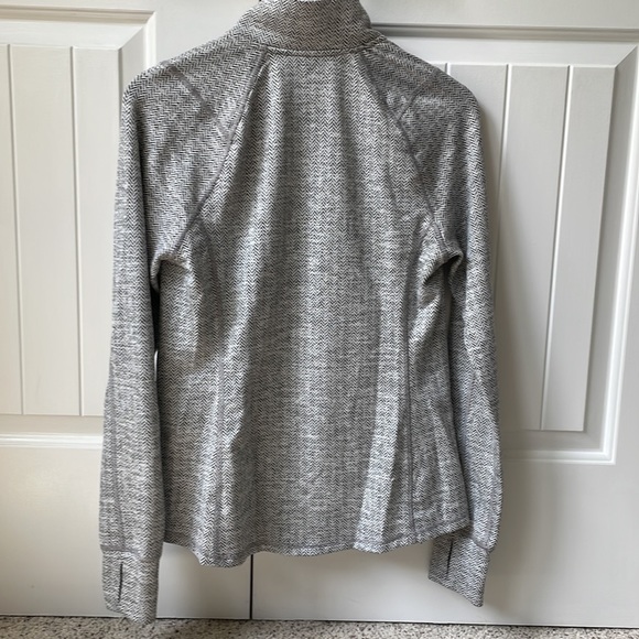 [Old Navy] Active Zip-Up Jacket - Picture 2 of 3